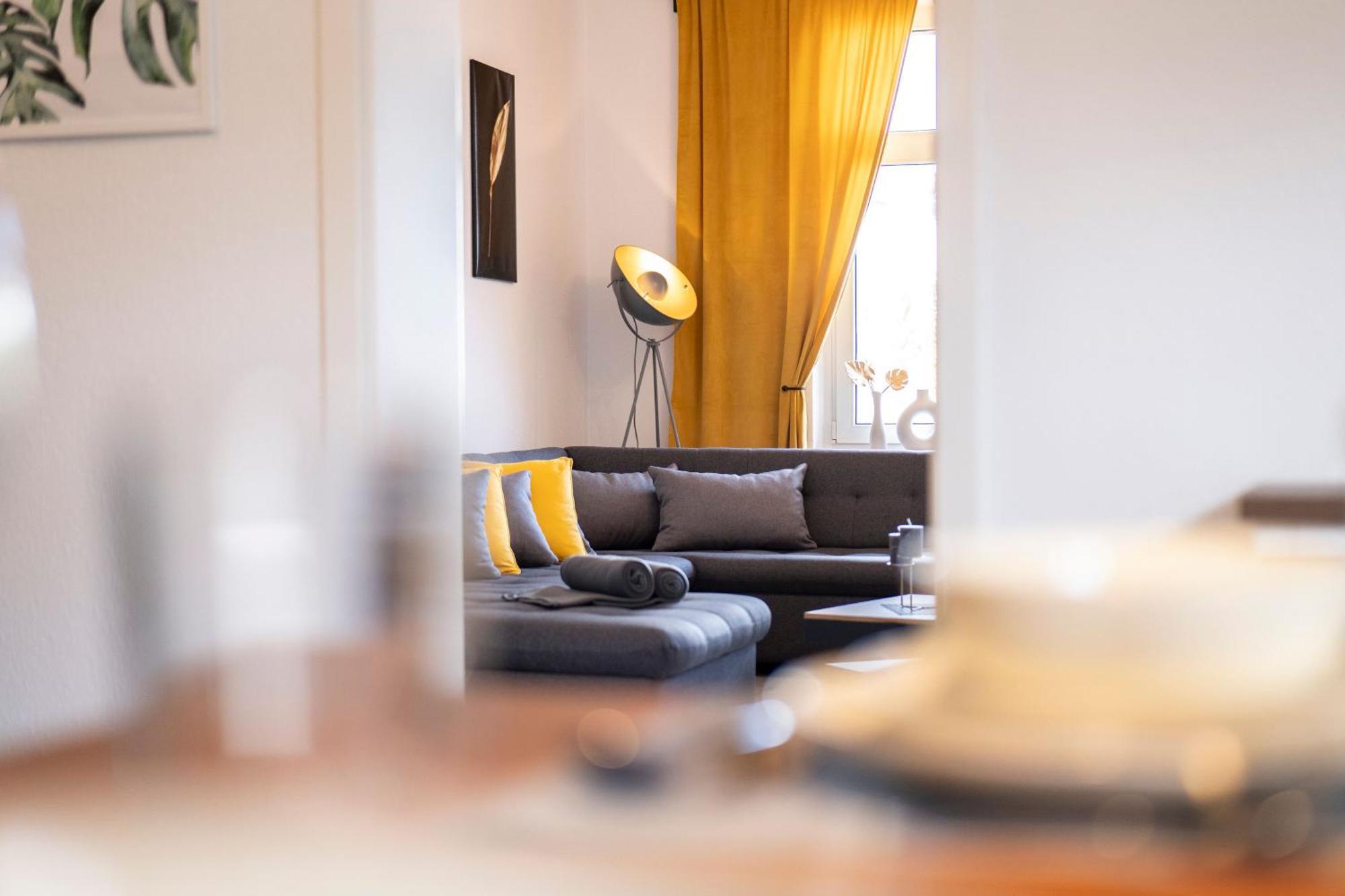 Loh9 - Das Apartment Im Citycenter - Parkplatz - Wlan - Aufzug Chemnitz Exteriör bild