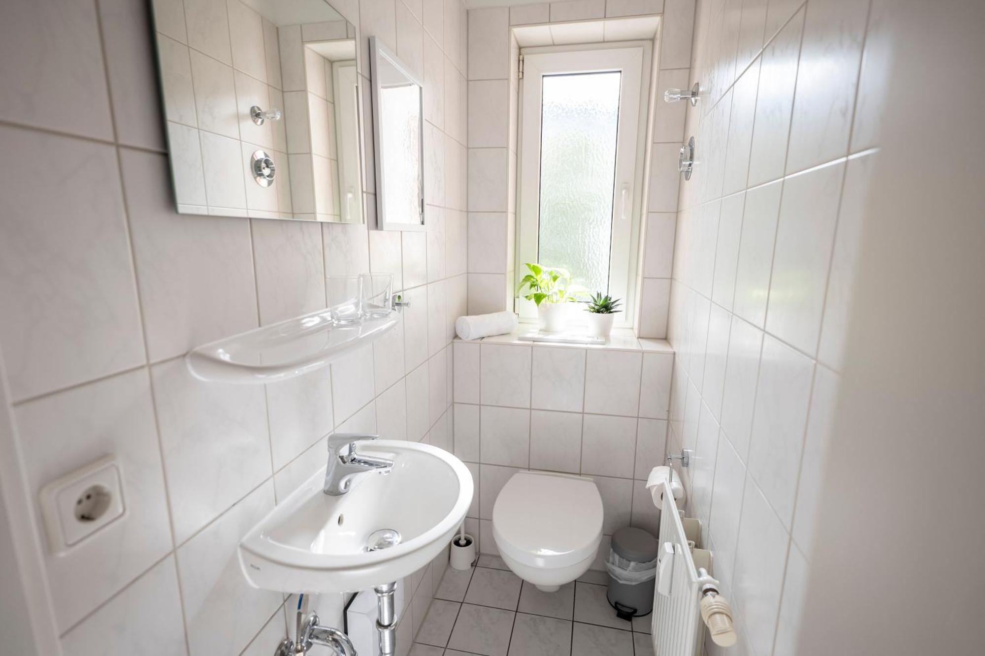 Loh9 - Das Apartment Im Citycenter - Parkplatz - Wlan - Aufzug Chemnitz Exteriör bild